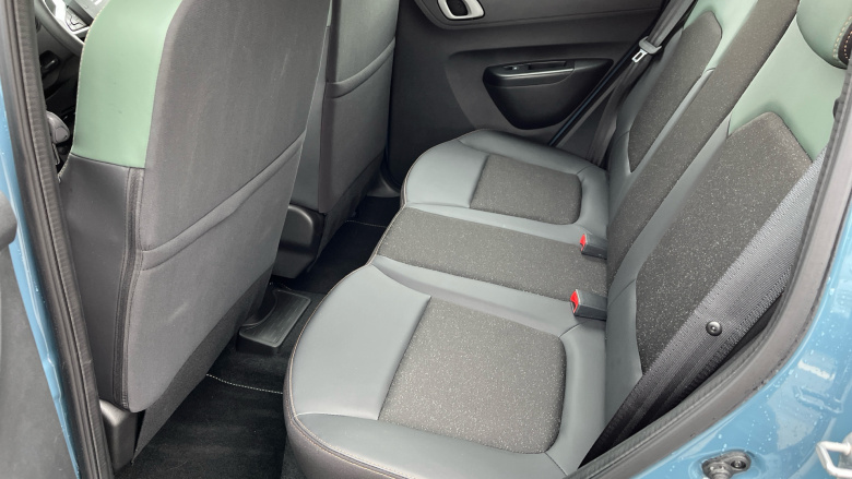 Dacia Spring 27kWh Extreme 65 48kW 5dr Auto Electric Hatchback